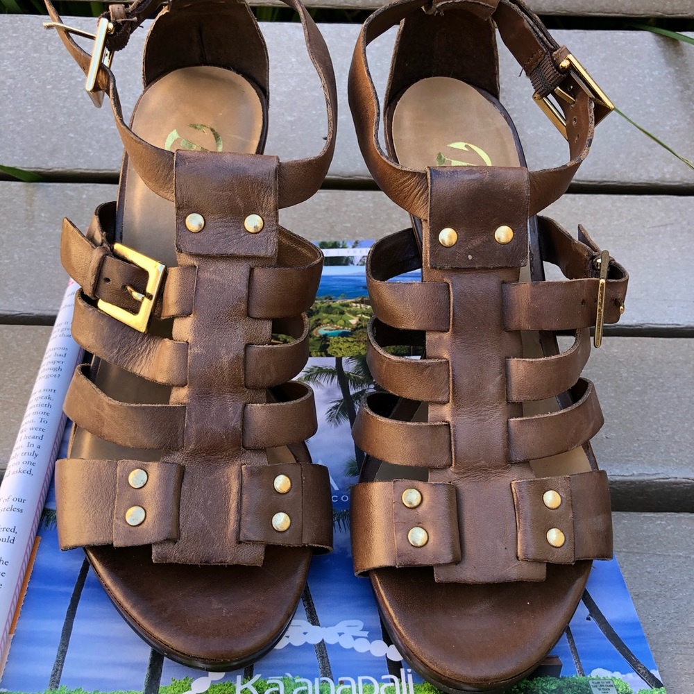 EUC Bata Brand Sandal from Venezia